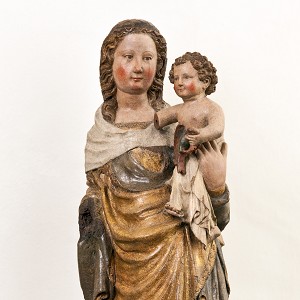  Sog. Friesentormadonna, Köln, um 1370-1380, Nussbaum, H. 132 cm, Inv.-Nr. A 40, © Rheinisches Bildarchiv 